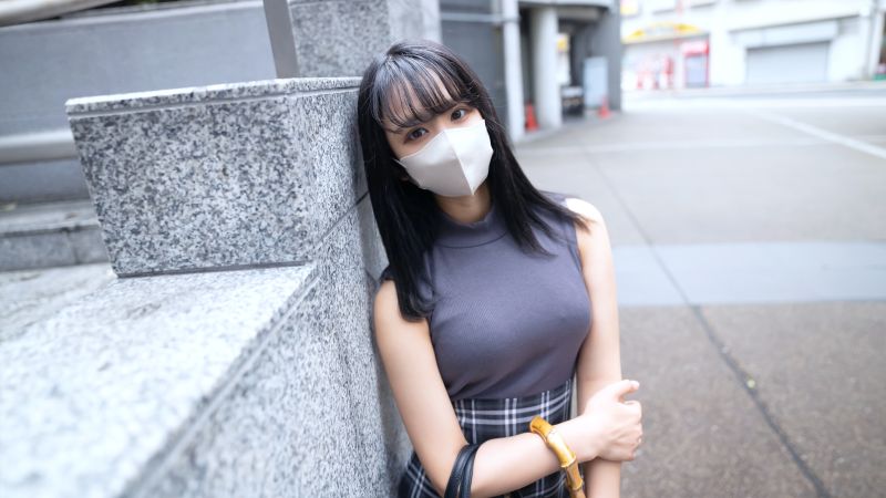 20歳纯真巨乳专校生・・・住宿处美乳摇晃连续无套中出！！